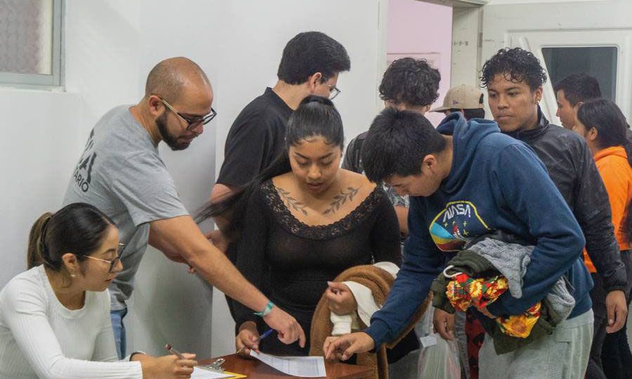campaña dona tu ropa