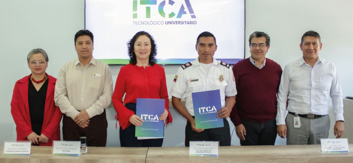 cuerpo d ebomberos de urcuqui